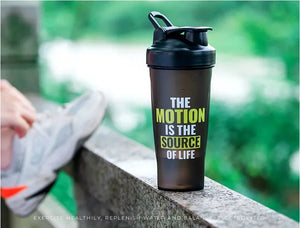 Portable Shaker Bottle for Protein Powder - Leak Proof Gym Mixing Bottle - Plastic Outdoor Drink Cup